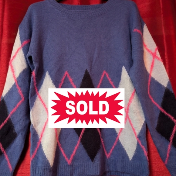 lakuta Sweaters - Lukatu sweater size small NWT P2P 20"